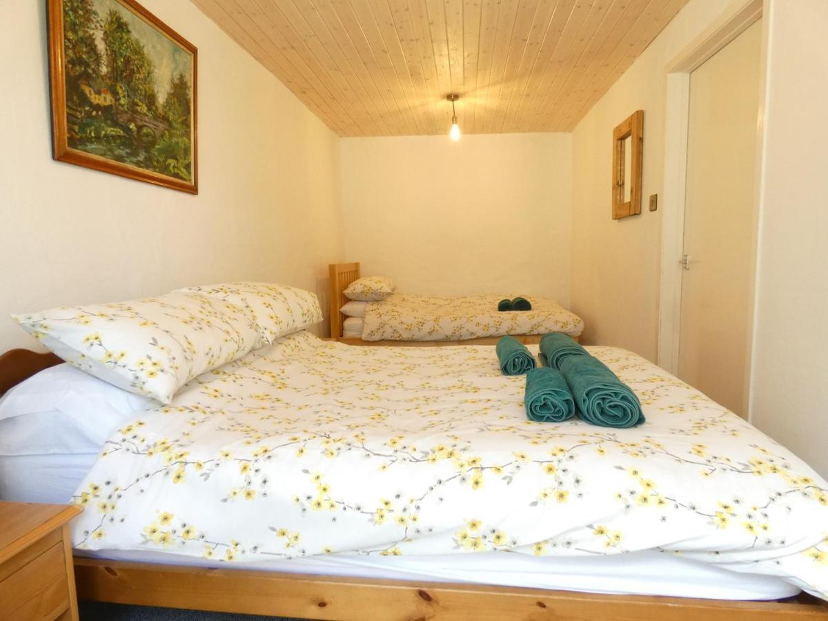 Abergwynant Farm Glamping & Apartments Dolgellau Extérieur photo