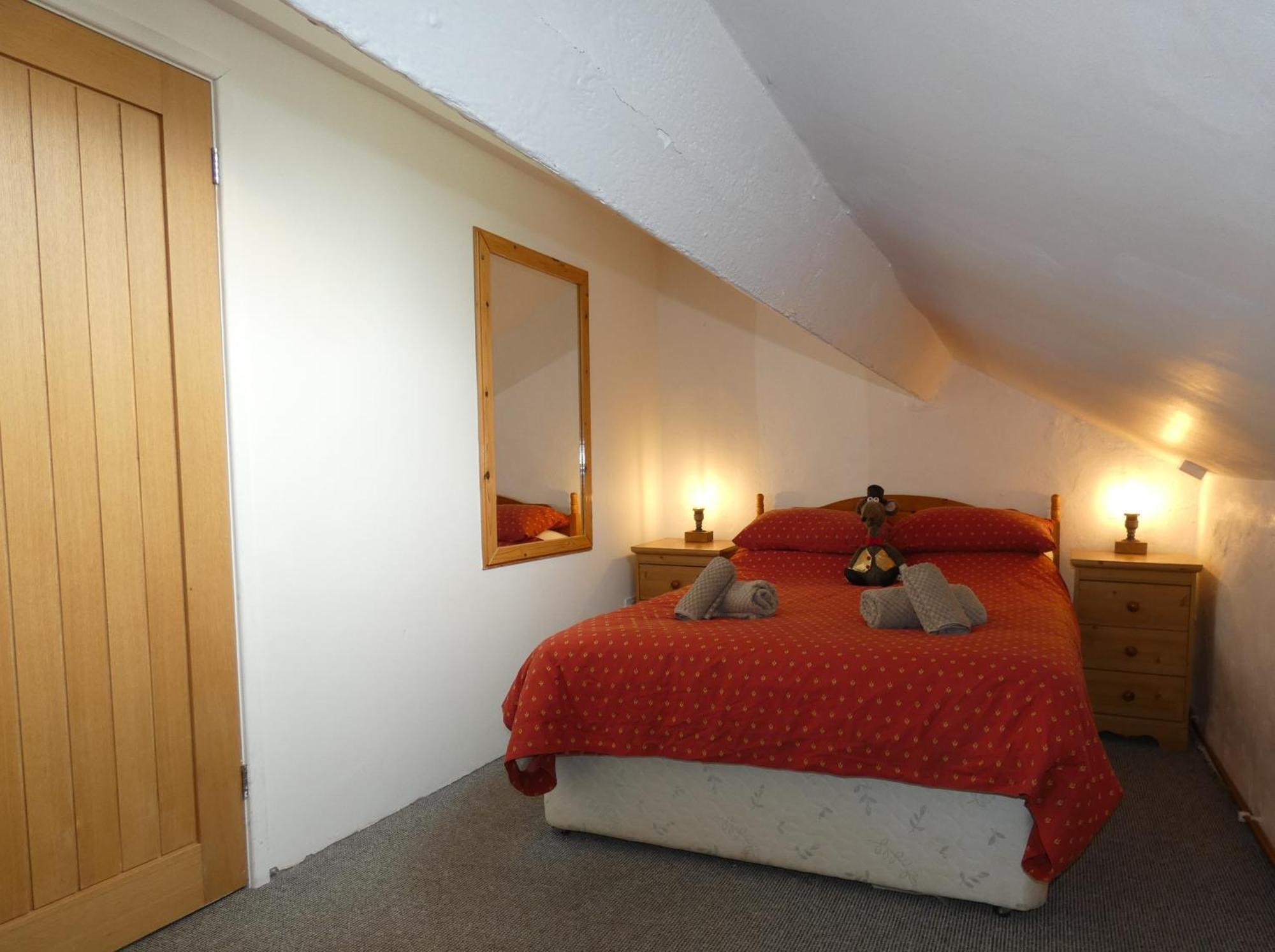 Abergwynant Farm Glamping & Apartments Dolgellau Extérieur photo